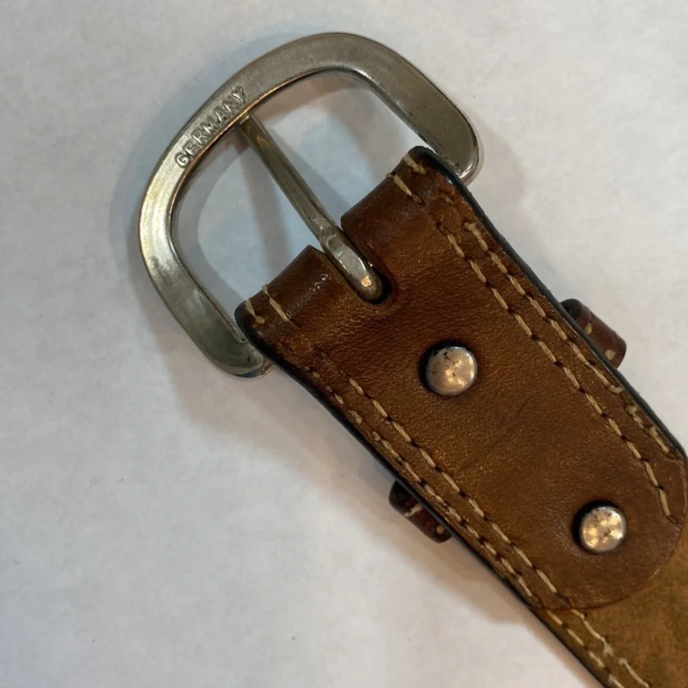 Wright‎ vintage leather tooled belt